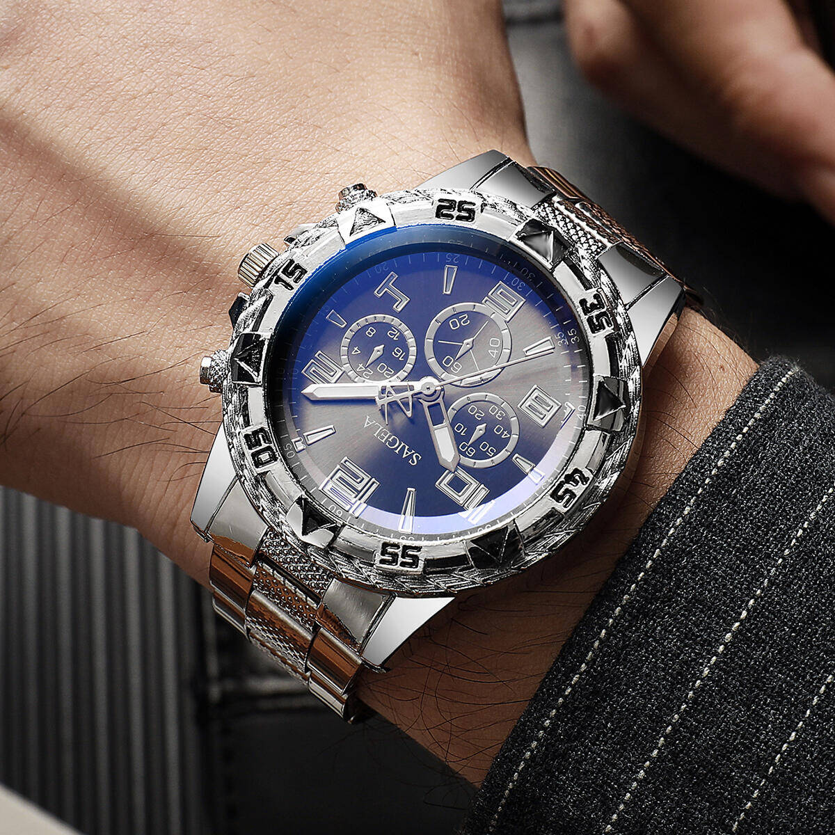 1pc surpresa mistério relógio  - Mens Fashion Watch avaliação e preço